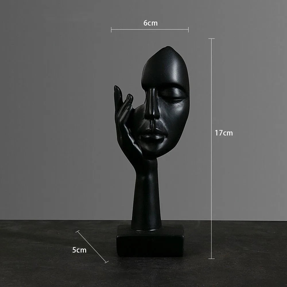 Muse, black, pose C